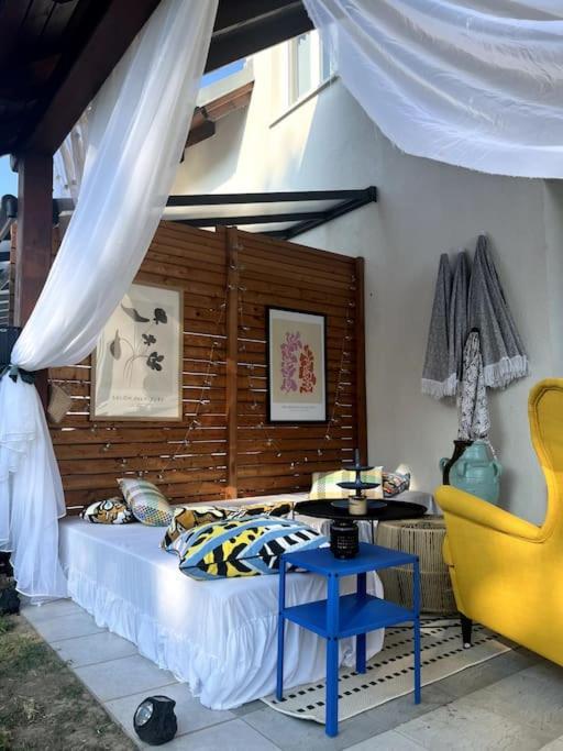 Ferienhaus Free Parking-3br-200m2 House-ac-1000m2 Garden *