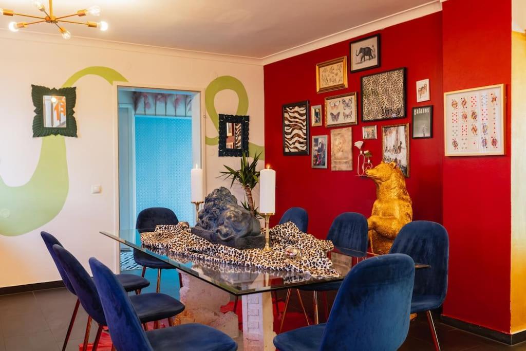 Free Parking-3br-200m2 House-ac-1000m2 Garden Ferienhaus